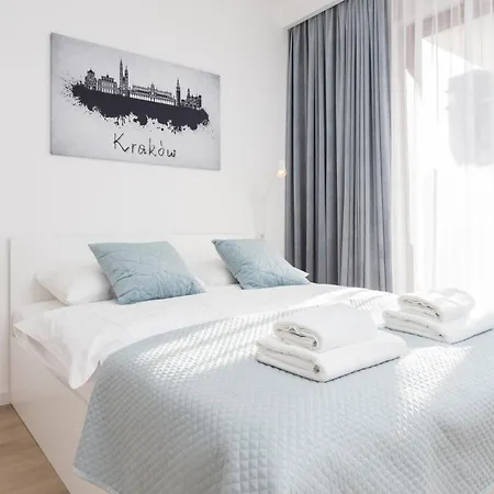 Of The Kings - Smile Apartment *